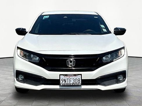 Used 2020 Honda Civic Sport image 2