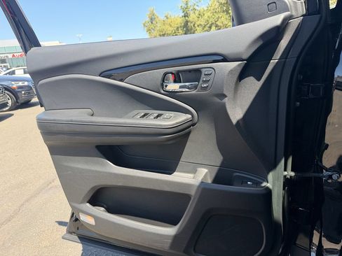 Used 2020 Honda Ridgeline RTL-E image 15