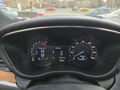 Used 2017 Lincoln MKC Reserve image 11