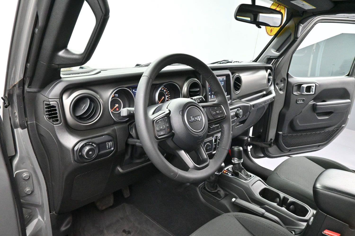 Used 2023 Jeep Wrangler Unlimited Sport AWD/4WD image 13