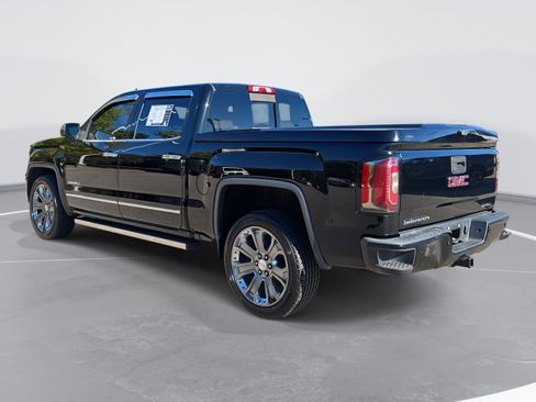 Used 2017 GMC Sierra 1500 Denali w/ Denali Ultimate Package image 7