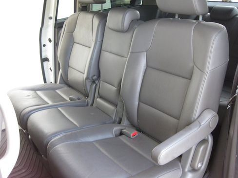 Used 2015 Honda Odyssey EX-L image 27