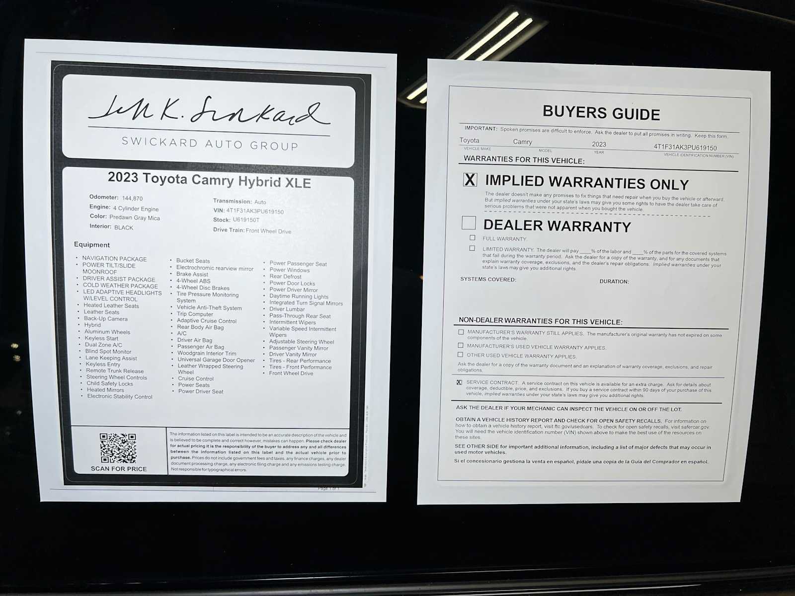 Used 2023 Toyota Camry XLE w/ Navigation Package FWD image 41