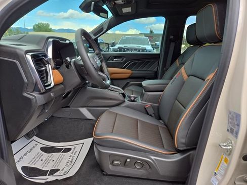 New 2026 GMC Canyon AT4 w/ Technology Plus Package AWD/4WD image 2