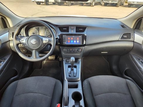 Used 2019 Nissan Sentra S FWD image 4