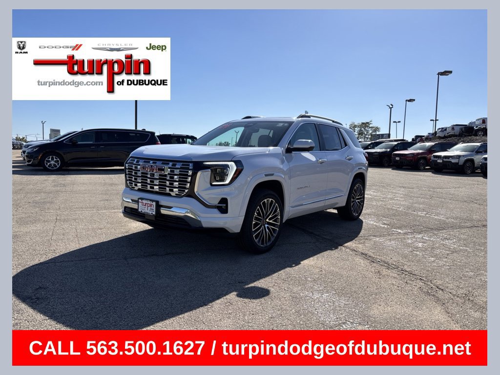Used 2026 GMC Terrain Denali AWD/4WD image 1