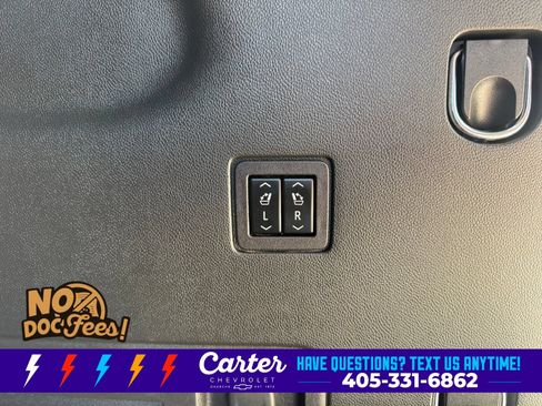 Used 2023 Chevrolet Traverse High Country FWD image 32