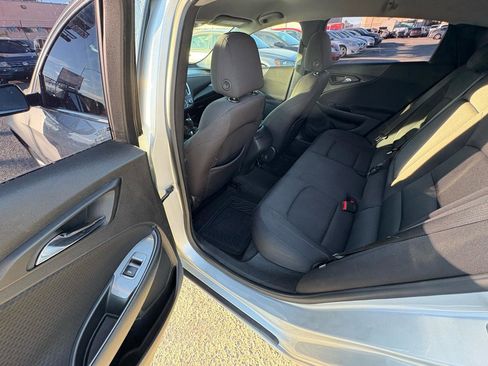 Used 2017 Chevrolet Malibu LS image 20