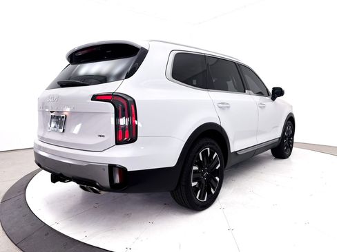 Certified 2024 Kia Telluride SX Prestige AWD/4WD image 21