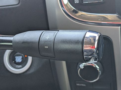 Used 2018 RAM 2500 Laramie w/ Cold Weather Group image 20