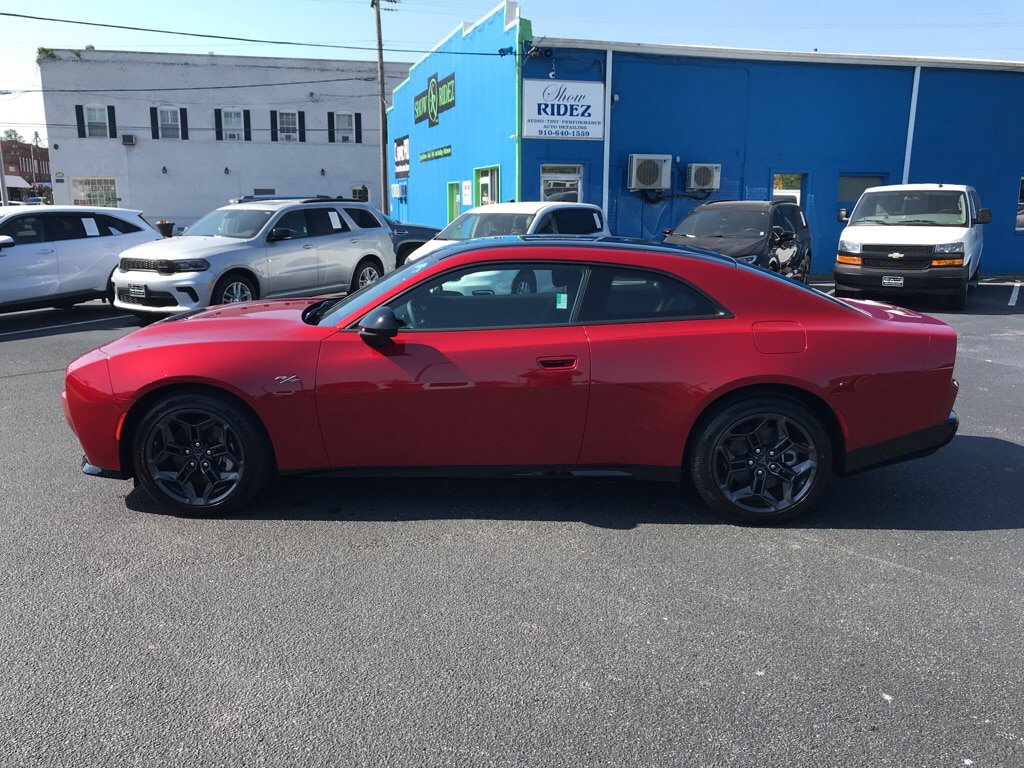 New 2026 Dodge Charger R/T w/ Blacktop Package AWD/4WD image 10