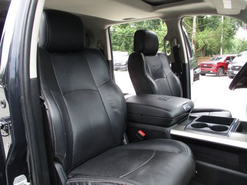 Used 2014 RAM 2500 Laramie AWD/4WD image 27