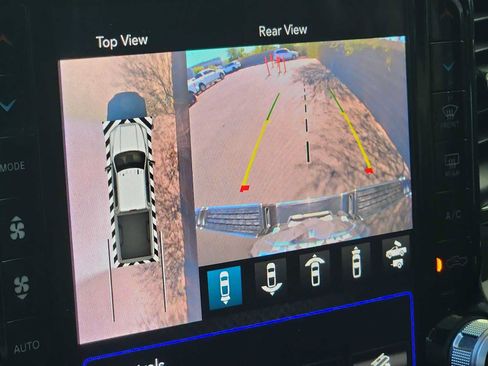 Used 2019 RAM 2500 Laramie AWD/4WD image 25
