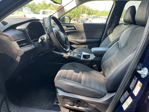 Used 2024 Mitsubishi Outlander SE AWD/4WD image 13