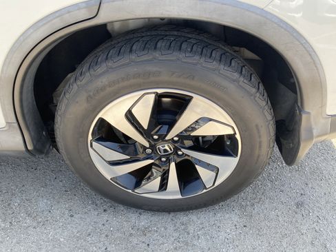 Used 2015 Honda CR-V Touring image 11