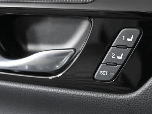 Used 2023 Honda CR-V EX-L image 20