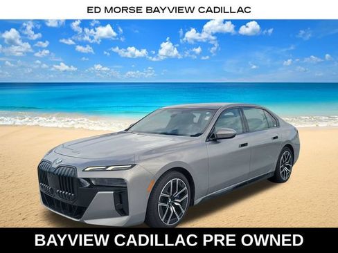 Used 2023 BMW 740i RWD image 1