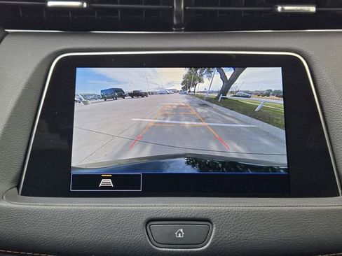 Used 2023 Cadillac XT4 Sport image 19