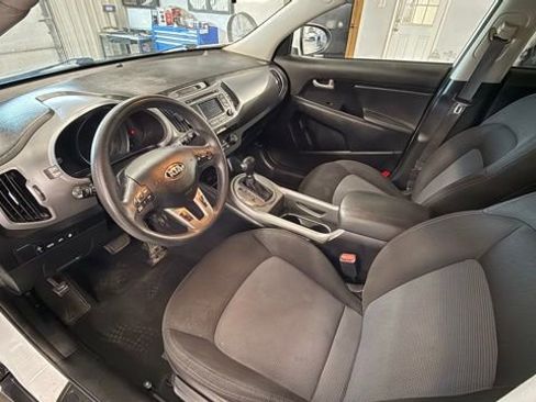 Used 2016 Kia Sportage LX w/ LX Popular Package FWD image 16
