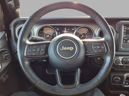 Used 2020 Jeep Wrangler Sport image 14