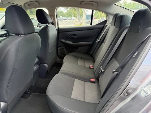 Used 2024 Nissan Sentra SV FWD image 18