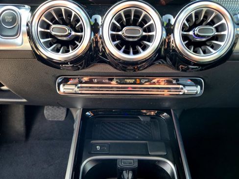 Used 2023 Mercedes-Benz EQB 300 EQB 300 4MATIC SUV image 44