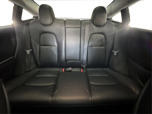 Used 2019 Tesla Model 3 Standard Range Plus RWD image 14