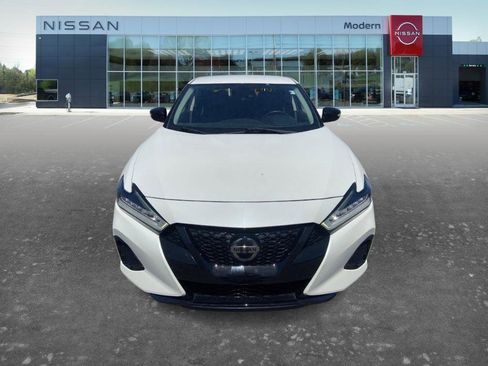 Used 2020 Nissan Maxima 3.5 SV w/ Floor Mat Group FWD image 2