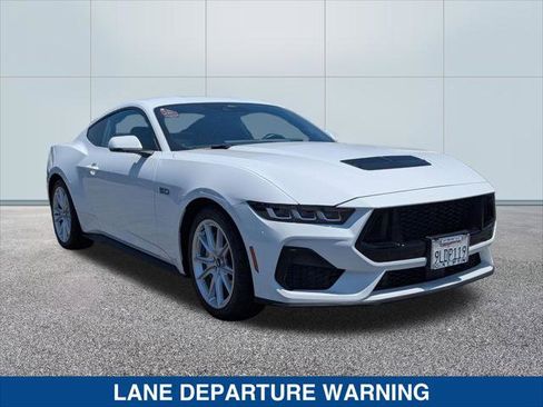 Used 2024 Ford Mustang GT Premium RWD image 7