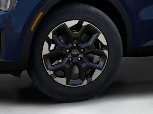 New 2026 Kia Sorento S FWD image 10