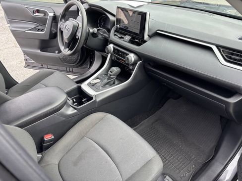 Used 2025 Toyota RAV4 XLE w/ Convenience Package image 19