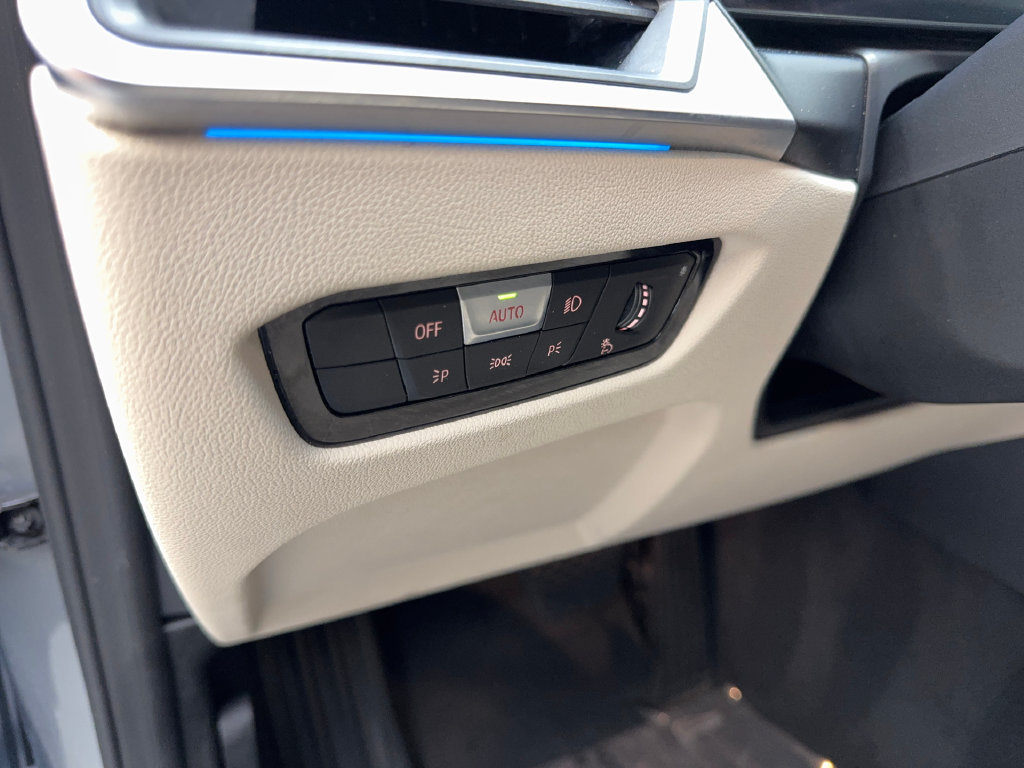 Used 2024 BMW i4 eDrive35 w/ Premium Package RWD image 57