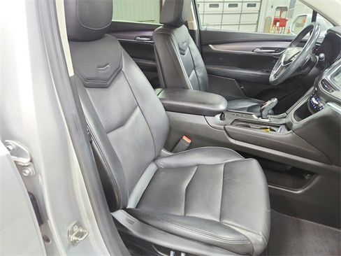 Used 2018 Cadillac XT5 Premium Luxury image 39