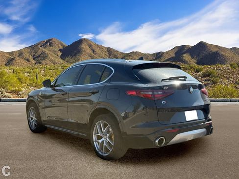 Used 2021 Alfa Romeo Stelvio Ti w/ Nero Edizione AWD/4WD image 3