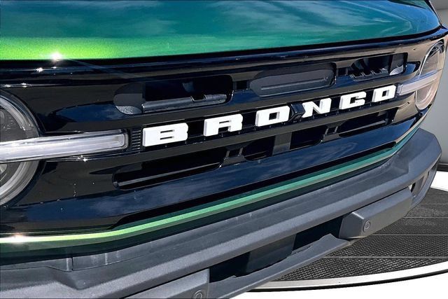 Used 2024 Ford Bronco Outer Banks AWD/4WD image 30