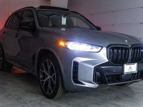 Used 2026 BMW X5 M60i image 37