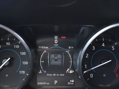 Used 2017 Jaguar XF S image 16