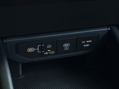 Used 2025 Kia K4 FWD image 35