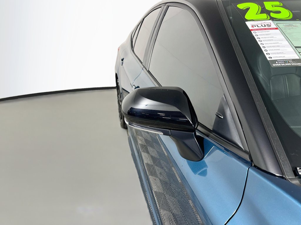 Used 2025 Toyota Camry XSE FWD image 10