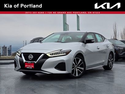 Used 2021 Nissan Maxima 3.5 SV w/ Floor Mat Group