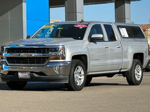 Used 2018 Chevrolet Silverado 1500 LT w/ All Star Edition image 10