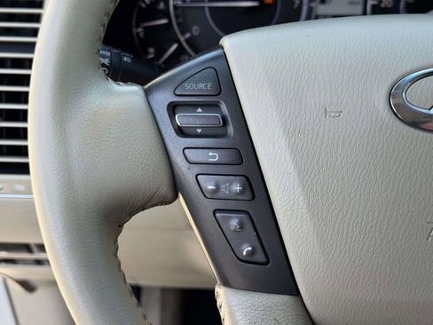 Used 2011 INFINITI QX56 4WD w/ Theater Pkg image 11