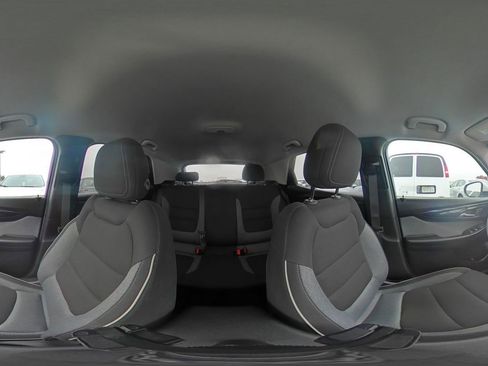 Used 2025 Chevrolet TrailBlazer LT image 42