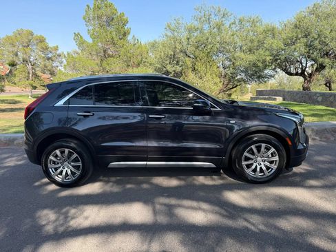 Used 2023 Cadillac XT4 Premium Luxury w/ Enhanced Visibility Package FWD image 6