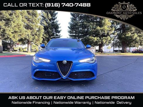 Used 2017 Alfa Romeo Giulia Ti w/ TI 19" Sport Package RWD image 2