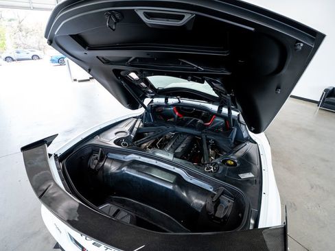 Used 2022 Chevrolet Corvette Stingray Coupe w/ Z51 Performance Package image 54