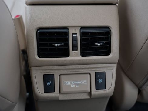 Used 2018 Subaru Legacy 2.5i Limited image 28