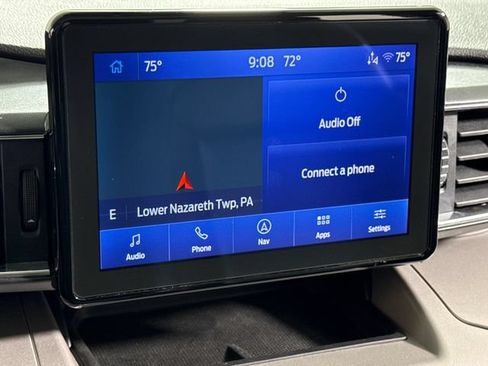 Used 2023 Ford Explorer XLT w/ Equipment Group 202A AWD/4WD image 36