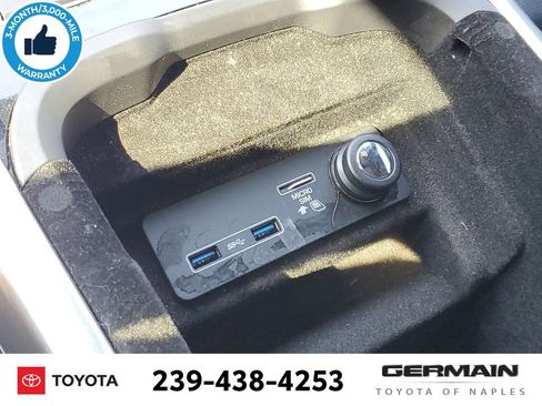 Used 2020 Land Rover Range Rover Sport HSE Dynamic image 31