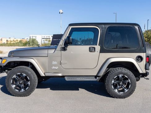 Used 2003 Jeep Wrangler Sahara image 2